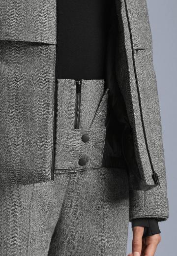 Спортивная куртка