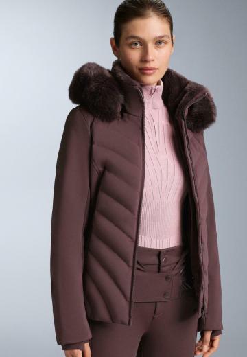 Спортивная куртка