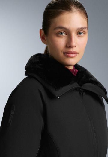 Спортивная куртка