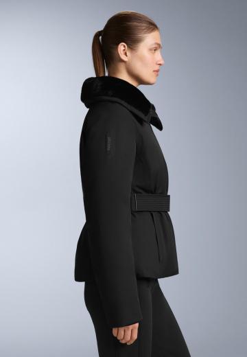 Спортивная куртка