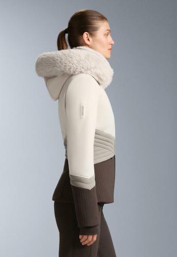 Спортивная куртка