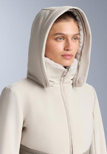 Спортивная куртка