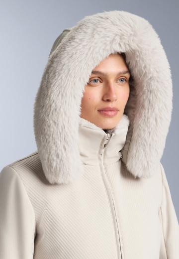 Спортивная куртка