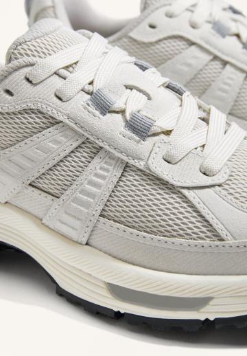 Кроссовки для ходьбы