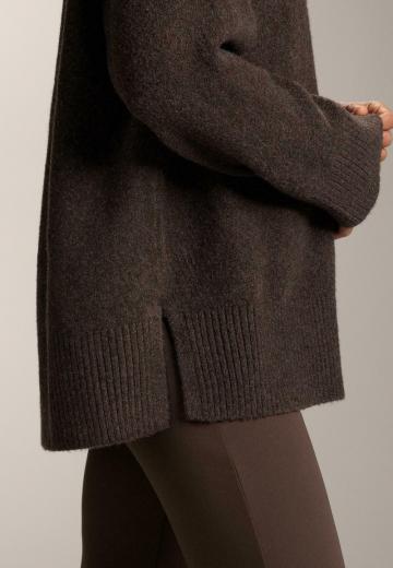 Длинный пуловер