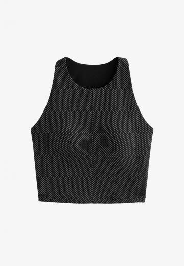 Спортивный топ