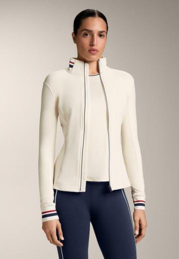 Спортивная куртка