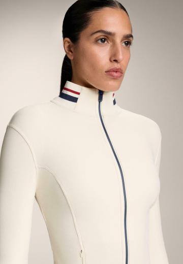 Спортивная куртка