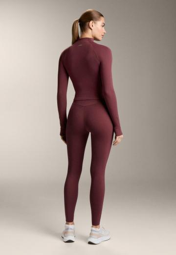 Спортивная куртка