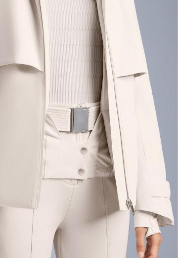 Спортивная куртка