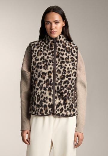 Пуховой жилет