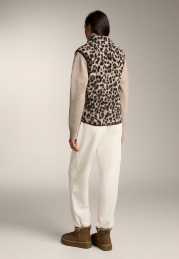 Пуховой жилет