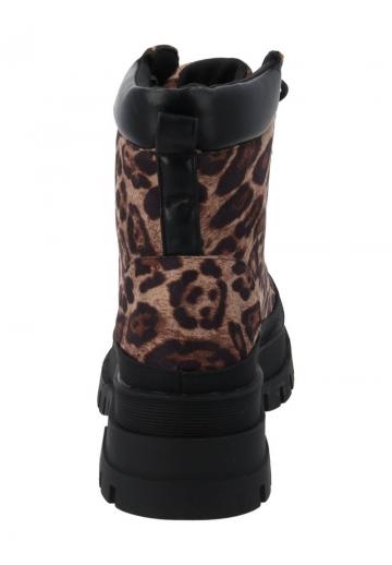 Широкие сапоги