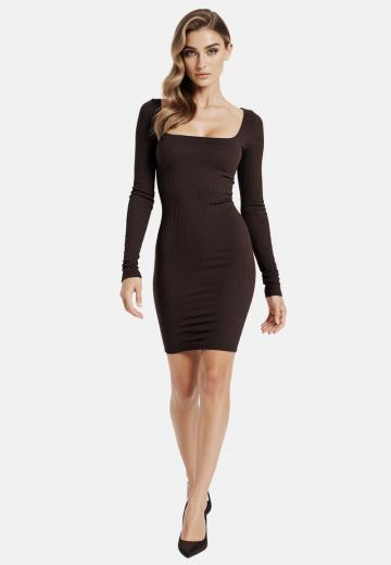 Платье футляр