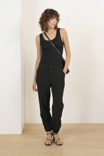 Узкие брюки