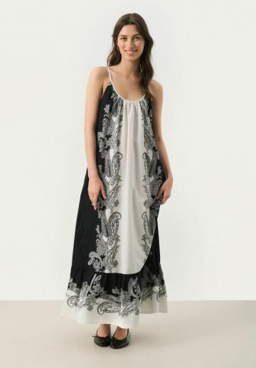 Пляжное платье