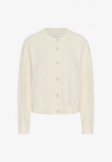 Вязаная кофта