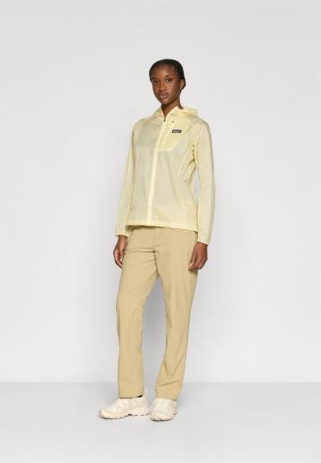 Спортивная куртка