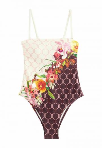 Слитный купальник