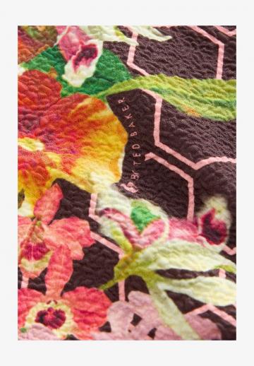 Слитный купальник