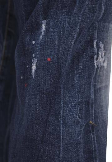 Узкие джинсы