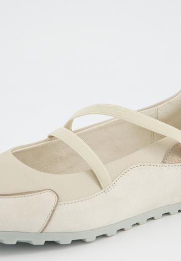 Спортивные балетки