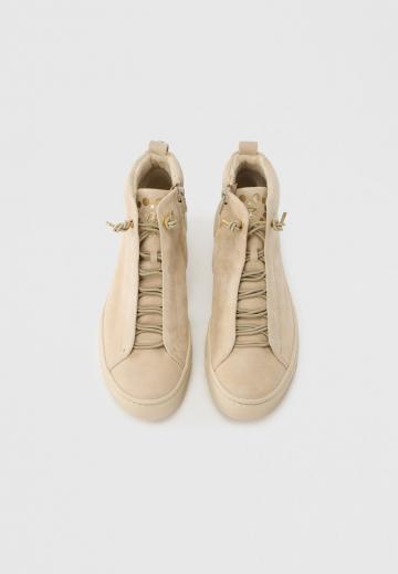 Высокие кеды