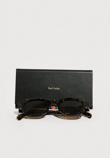 Солнечные очки