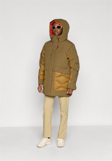 Спортивная куртка