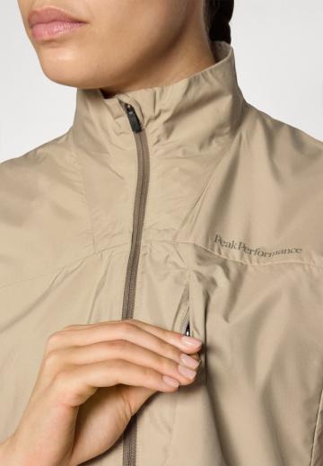 Спортивный жилет