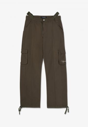 Брюки с накладными карманами