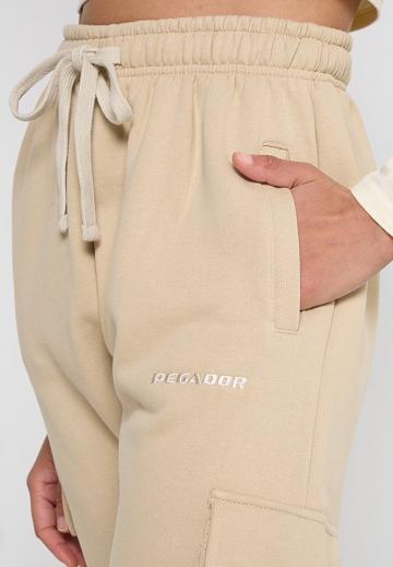 Юбка с накладными карманами