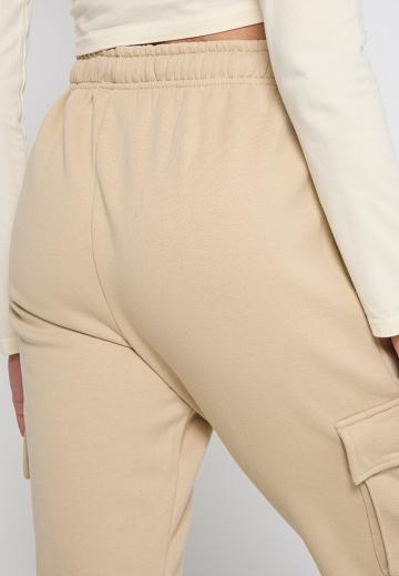 Юбка с накладными карманами