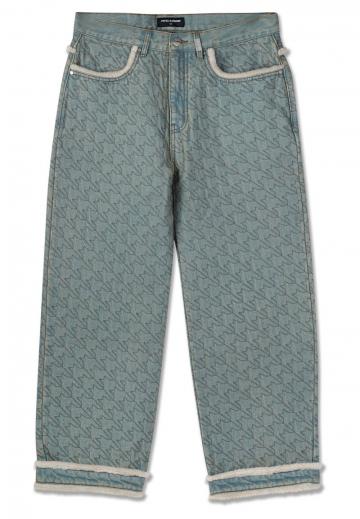 Прямые джинсы