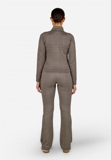 Вязаная кофта