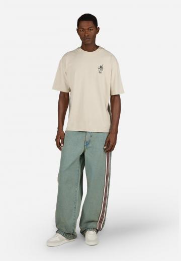 Прямые джинсы