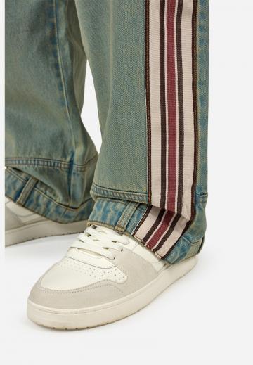 Прямые джинсы