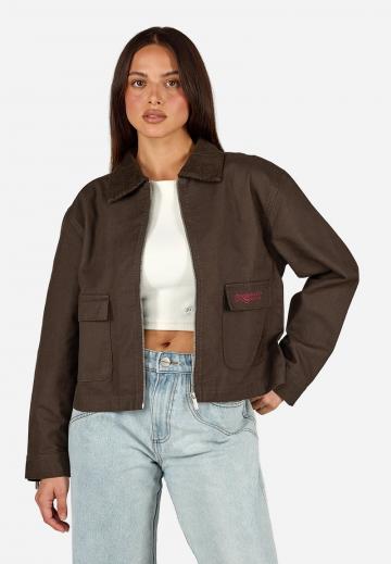 Куртка с накладнымит карманами