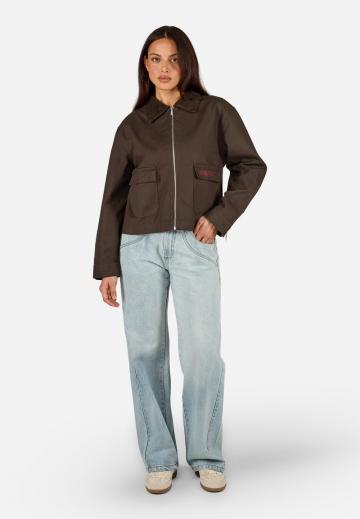 Куртка с накладнымит карманами