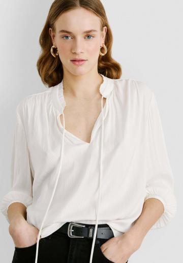 Атласная блузка