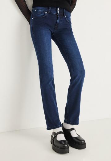 Джинсы