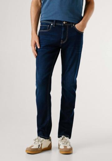 Узкие джинсы
