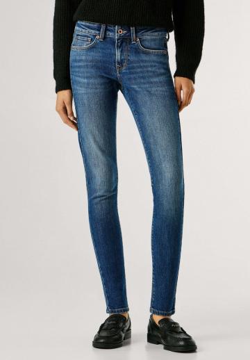 Узкие джинсы
