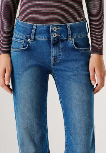 Прямые джинсы