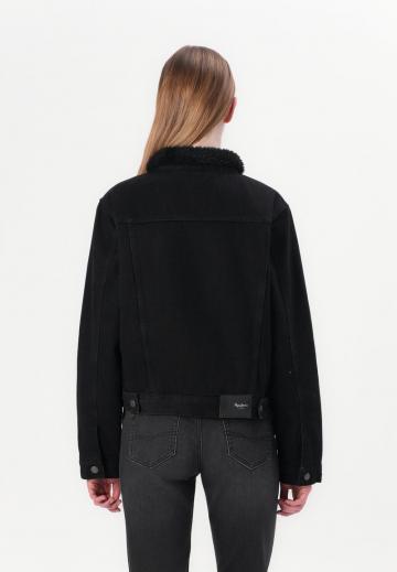 Джинсовая куртка