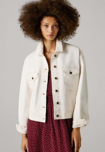 Джинсовая куртка