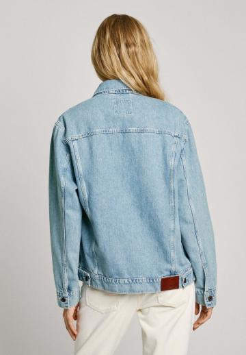 Джинсовая куртка