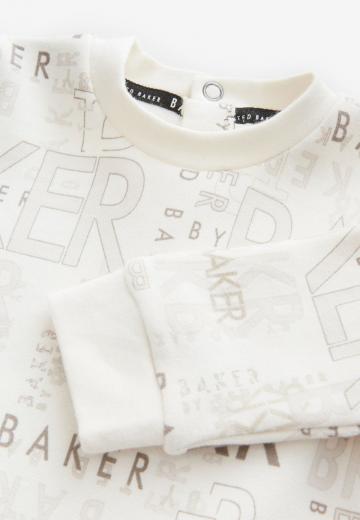 Набор одежды