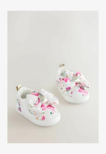 Детская обувь