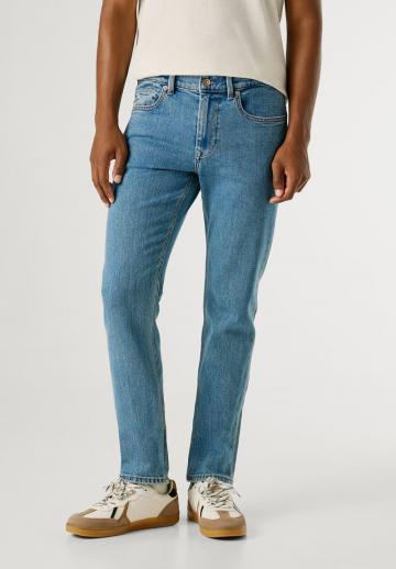 Узкие джинсы